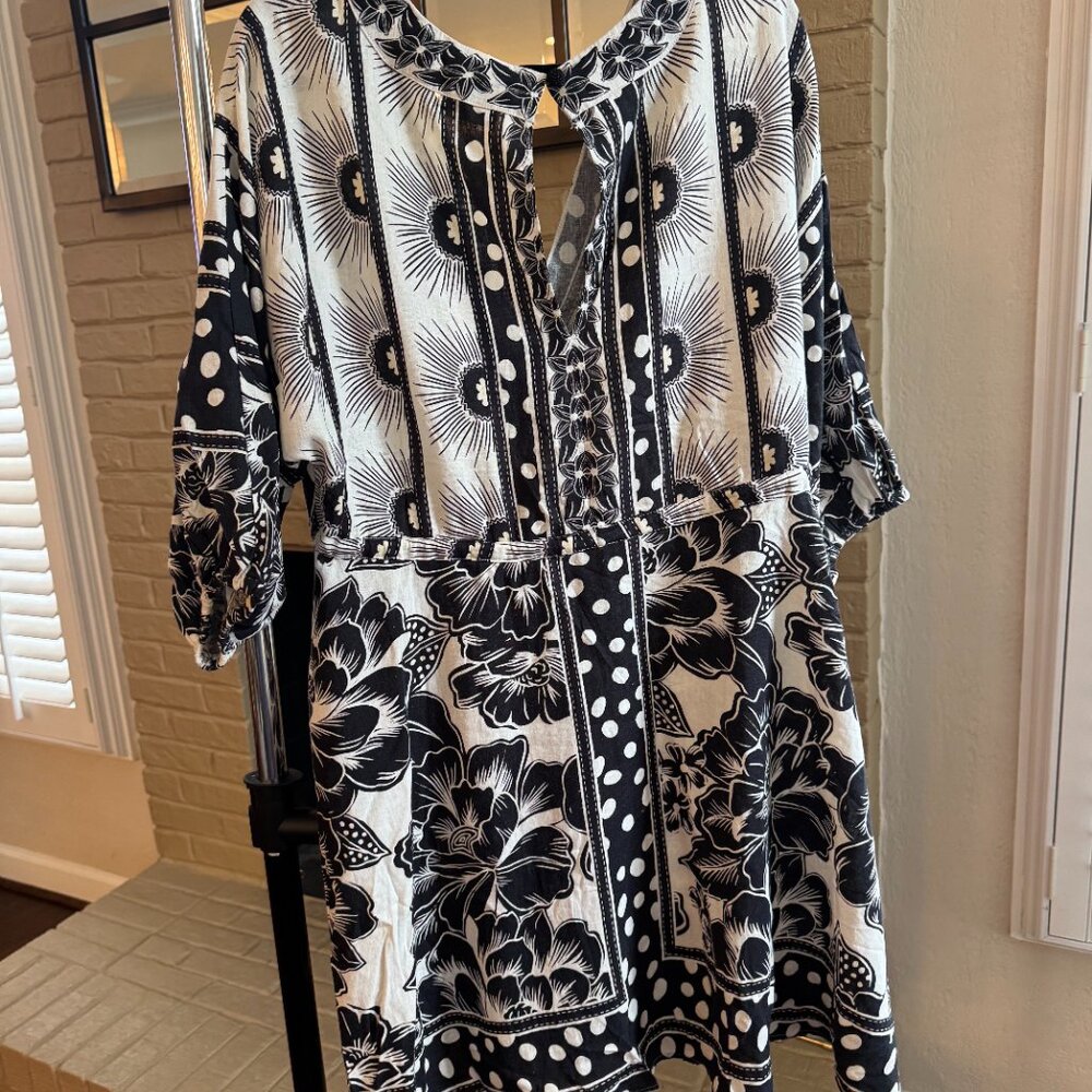 FARM Rio Black and White Floral Mini Dress - Picture 6 of 6